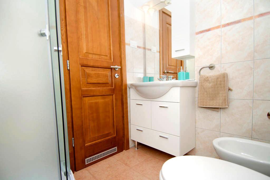 Villa Lara Karojba Habitación foto