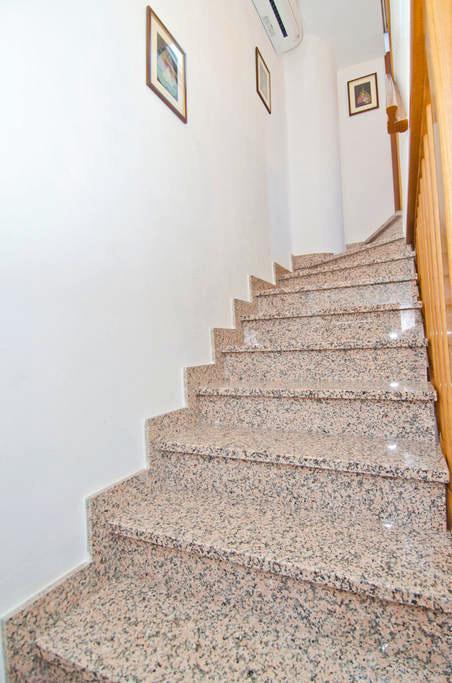 Villa Lara Karojba Habitación foto